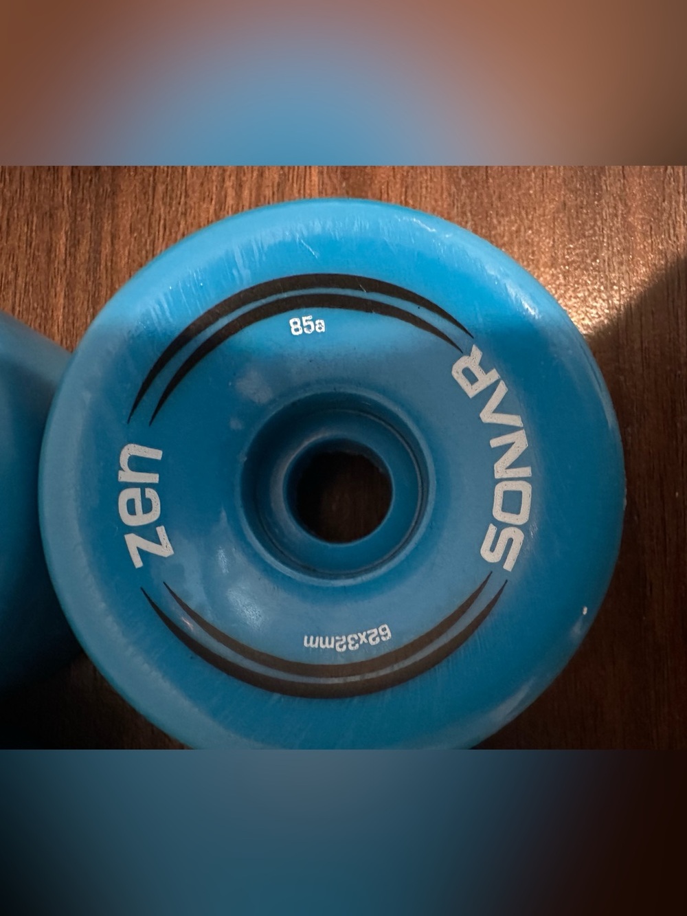 Riedell R3 Quad Roller Skate - Picture 13 of 16